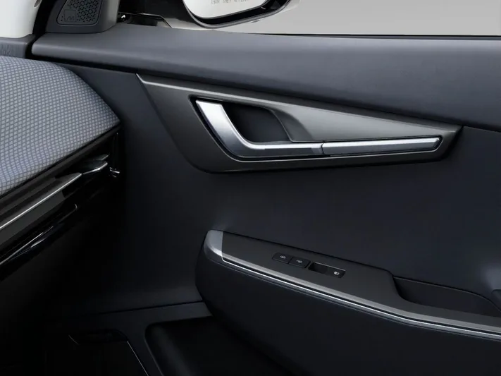 2025 Kia EV6 - view 25