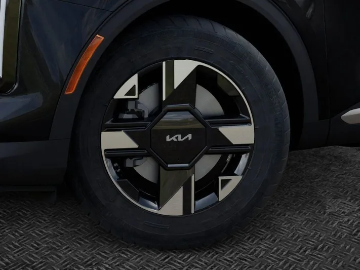 2026 Kia Sportage - view 9
