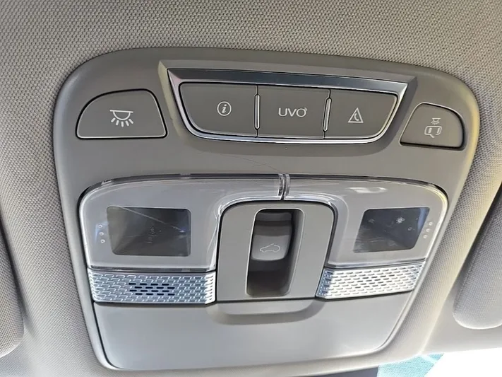 2021 Kia Telluride - view 23