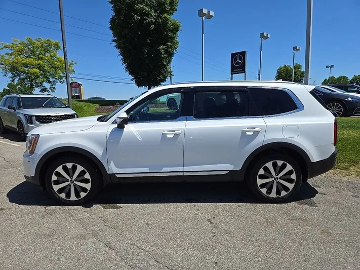 2021 Kia Telluride - view 7