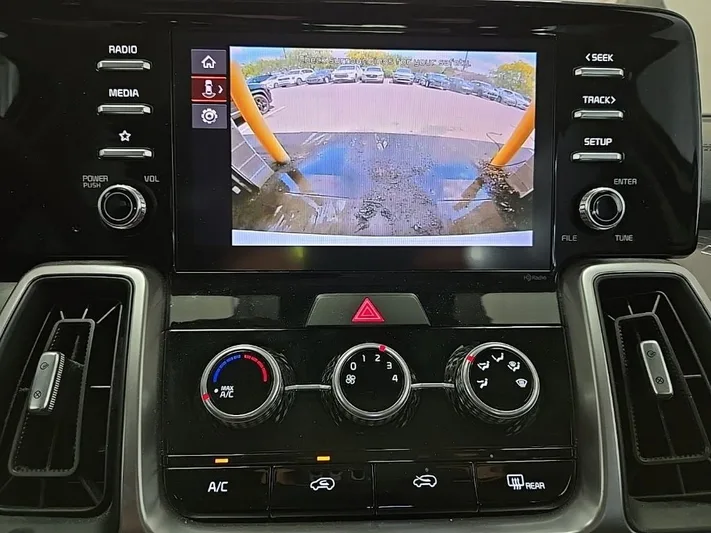 2023 Kia Sorento - view 27
