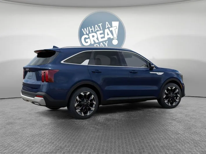2026 Kia Sorento - view 6
