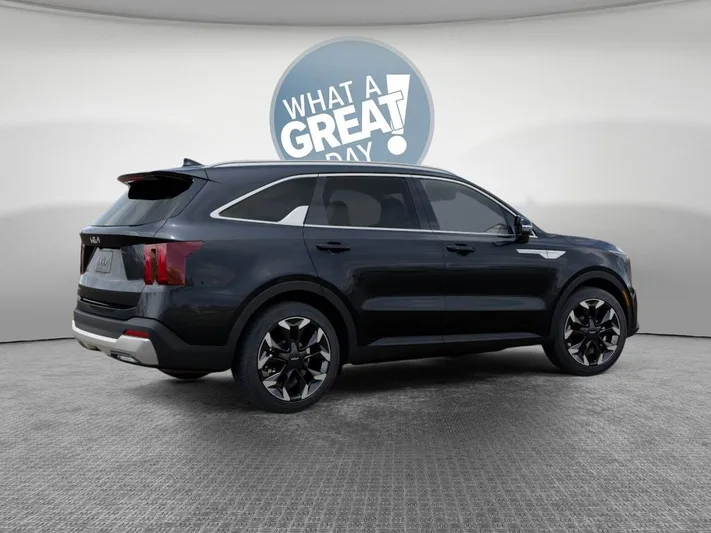 2026 Kia Sorento - view 6