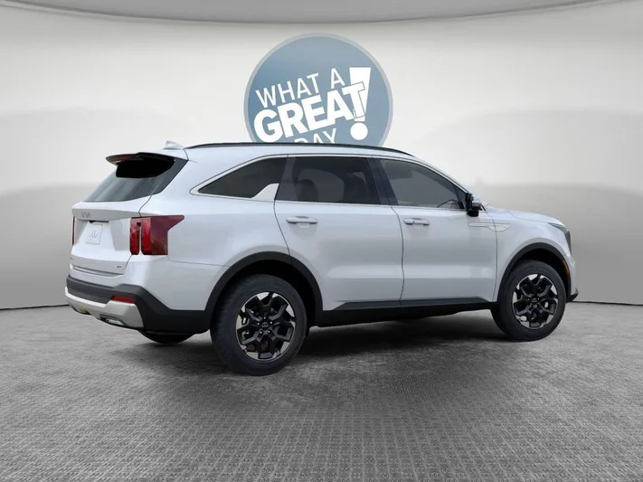 2026 Kia Sorento - view 6