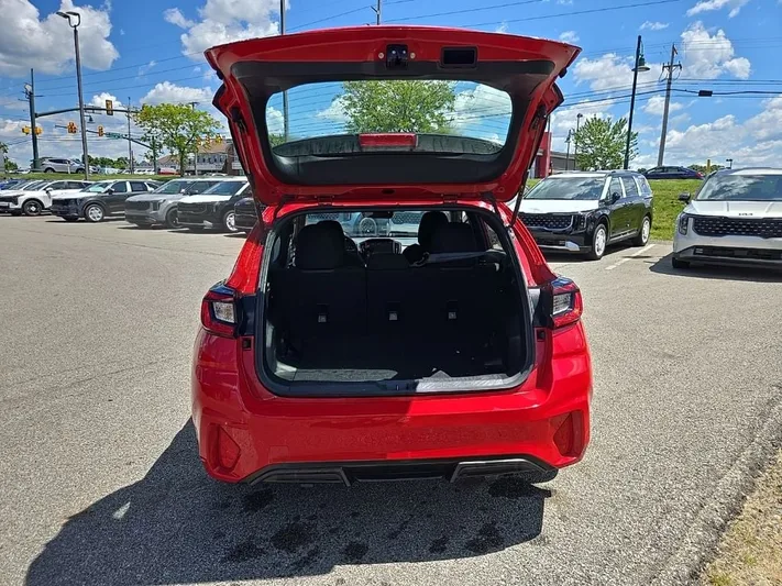 2024 Subaru Impreza - view 5