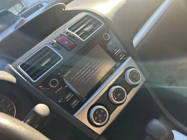 2016 Subaru Crosstrek - view 6