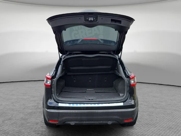 2022 Nissan Rogue - view 25