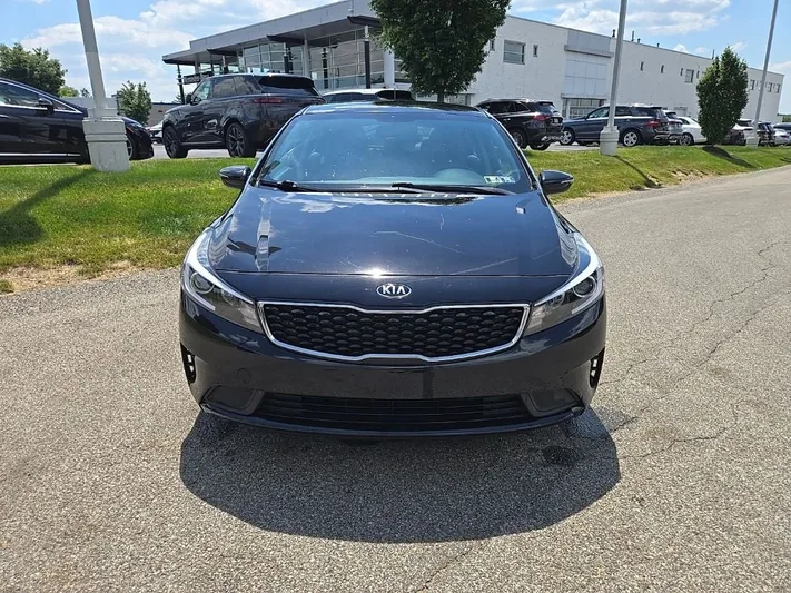 2017 Kia Forte5 - view 10