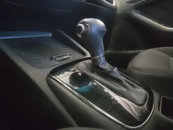 2017 Kia Forte5 - view 25