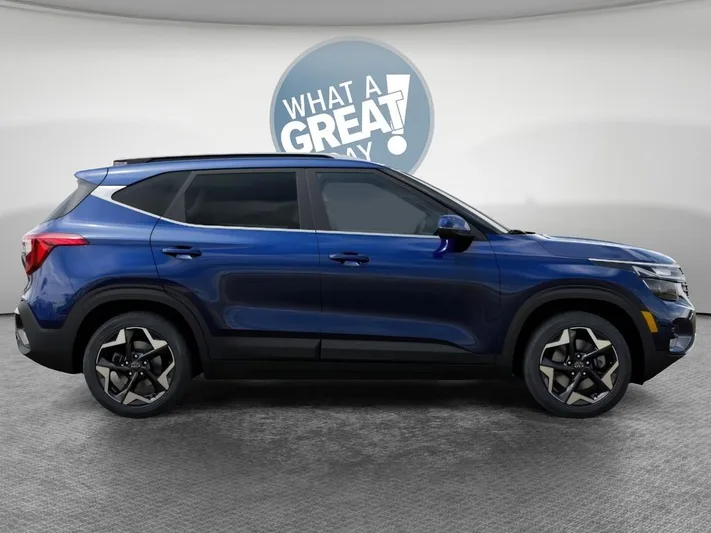 2026 Kia Seltos - view 7