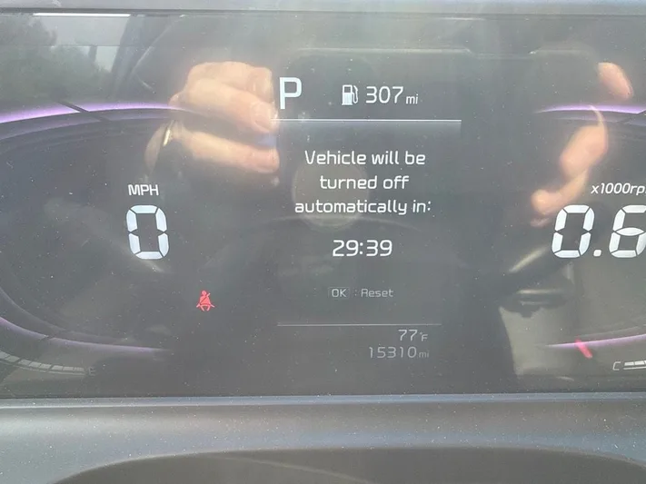 2025 Kia Seltos - view 7