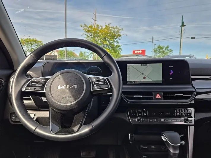 2024 Kia Seltos - view 31