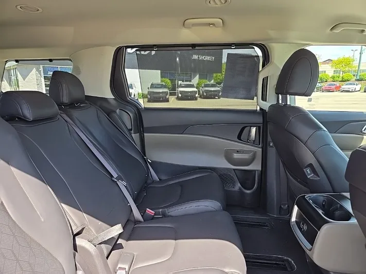 2025 Kia Carnival - view 35