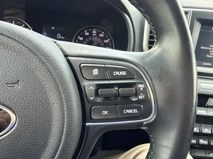 2018 Kia Sportage - view 18