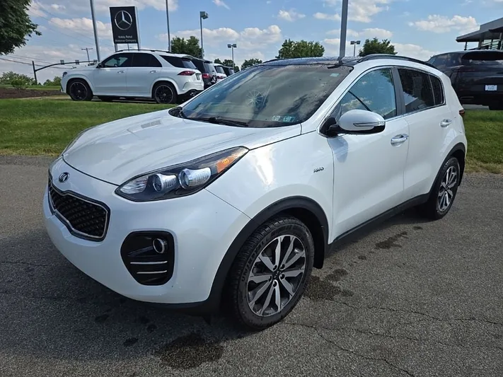 2019 Kia Sportage - view 11