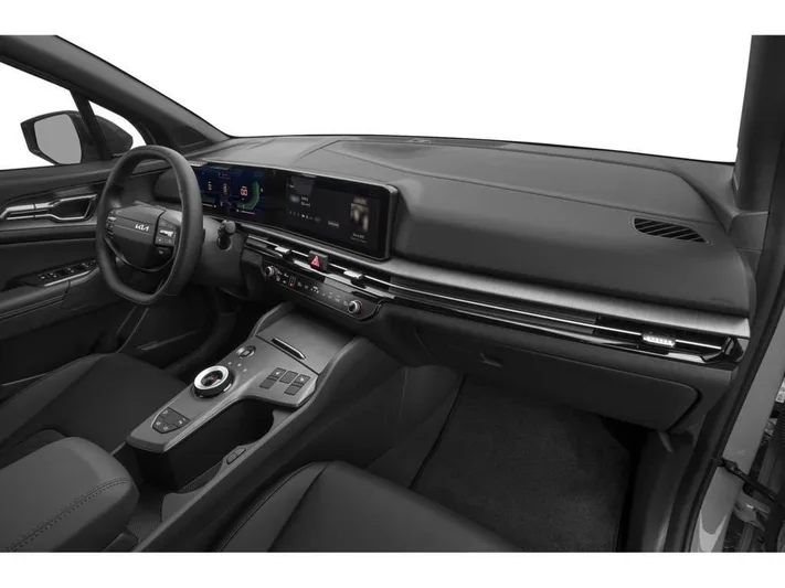 2026 Kia Sportage - view 14
