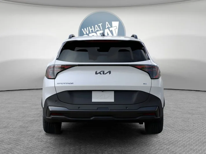 2026 Kia Sportage - view 13