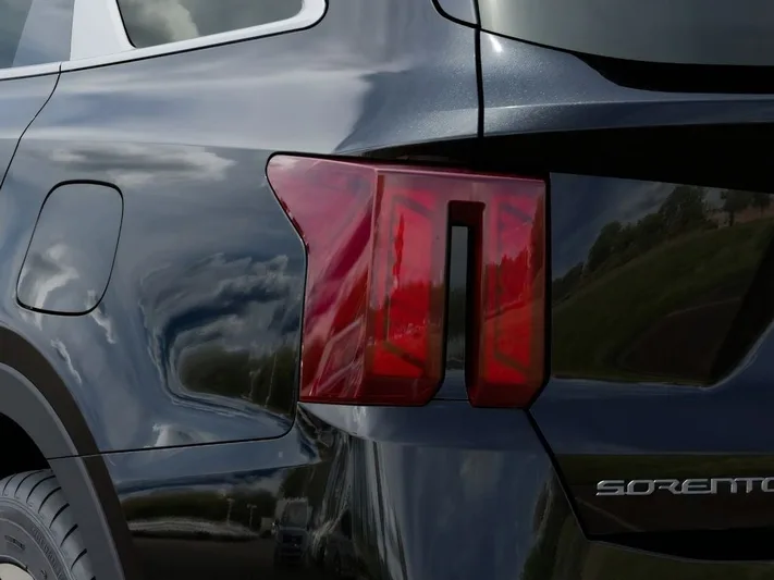 2026 Kia Sorento - view 11
