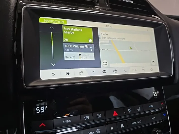 2019 Jaguar XE - view 22