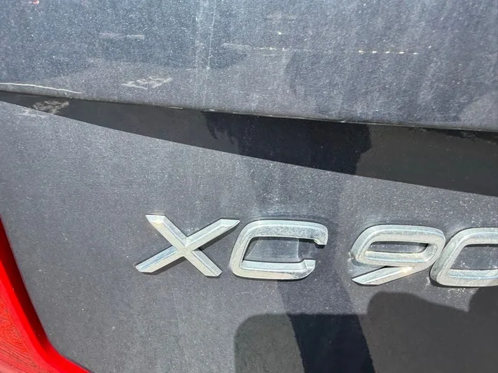 2025 Volvo XC90 - view 10