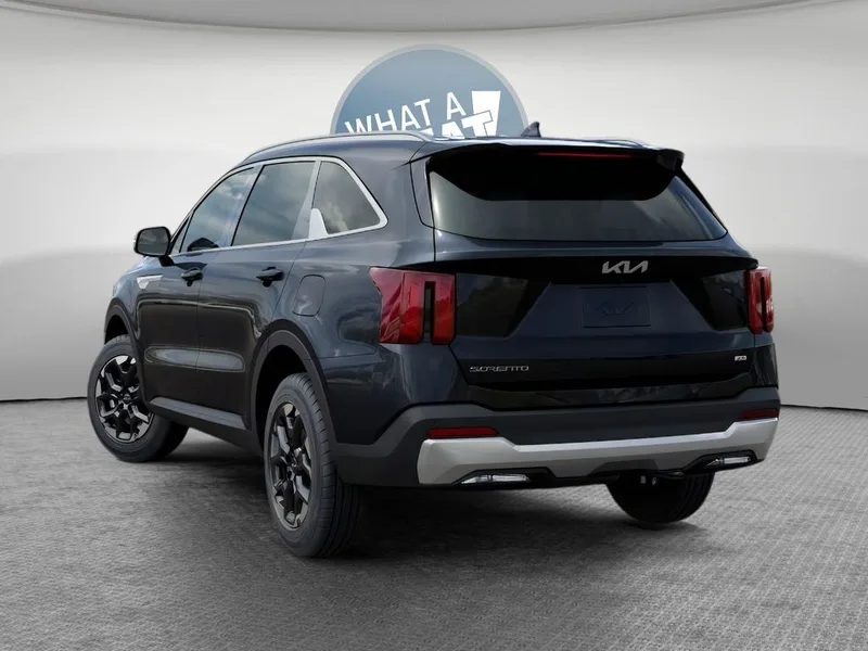 2026 Kia Sorento S, photo 4