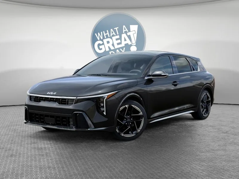 2026 Kia K4 GT-Line