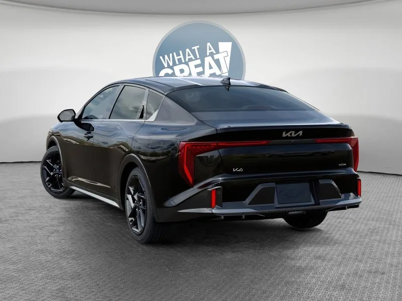 2026 Kia K4 GT-Line Turbo, photo 4
