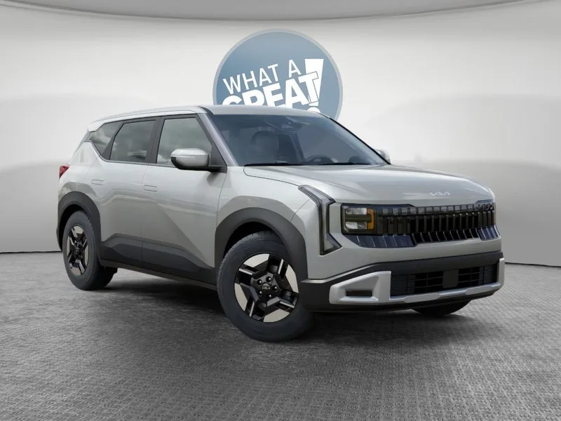 2027 Kia Seltos LX, photo 8